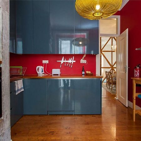 Bairro Alto 3 Bedroom Patio Flat! Lisboa Eksteriør bilde