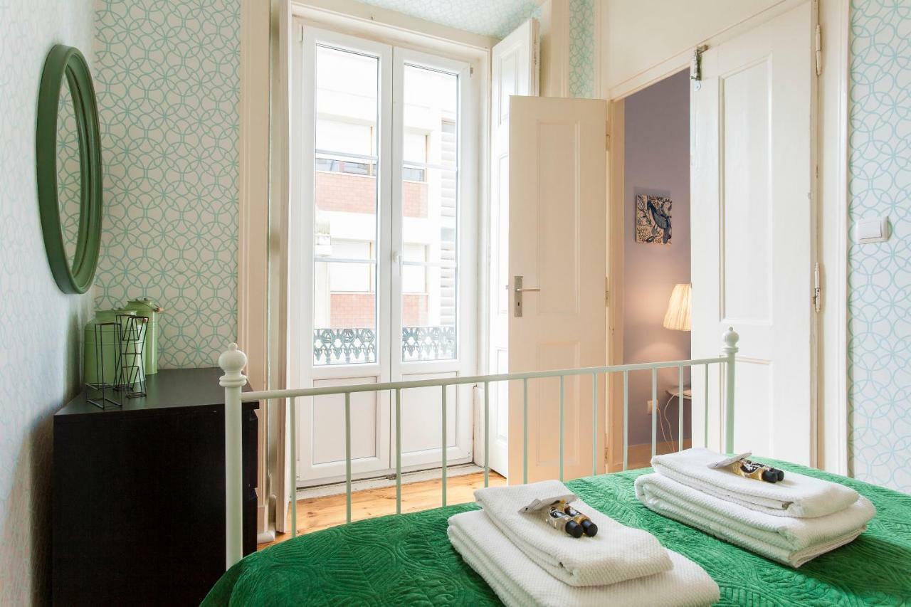 Bairro Alto 3 Bedroom Patio Flat! Lisboa Eksteriør bilde