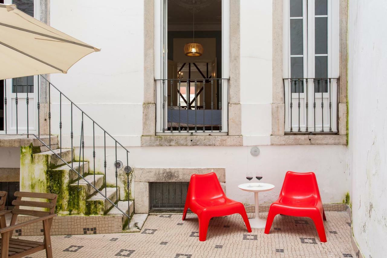Bairro Alto 3 Bedroom Patio Flat! Lisboa Eksteriør bilde