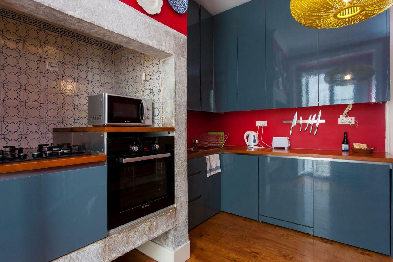 Bairro Alto 3 Bedroom Patio Flat! Lisboa Eksteriør bilde