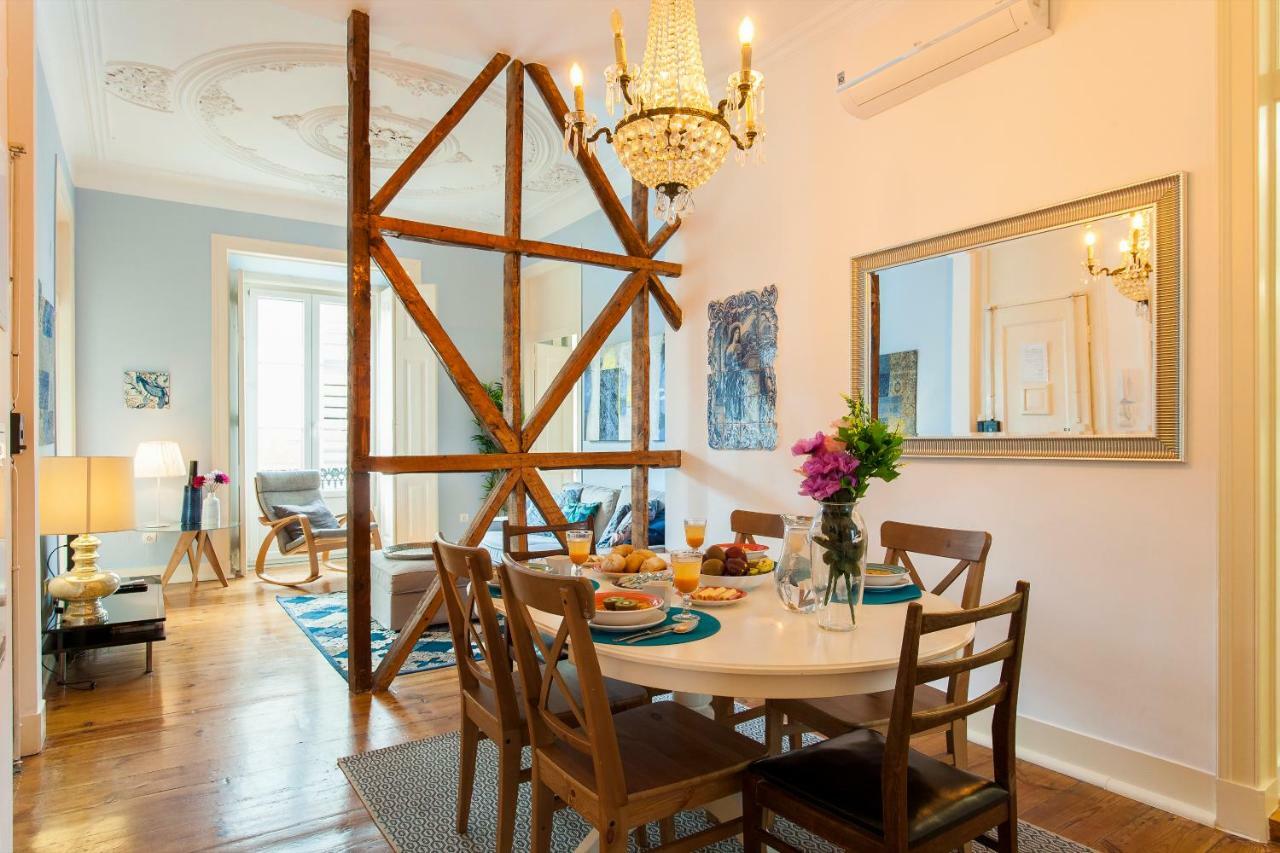 Bairro Alto 3 Bedroom Patio Flat! Lisboa Eksteriør bilde