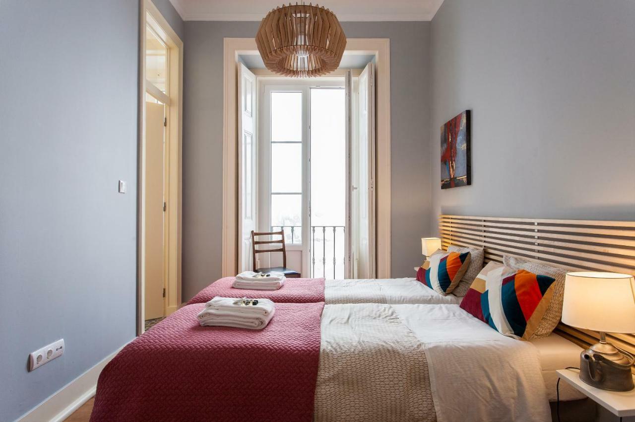 Bairro Alto 3 Bedroom Patio Flat! Lisboa Eksteriør bilde